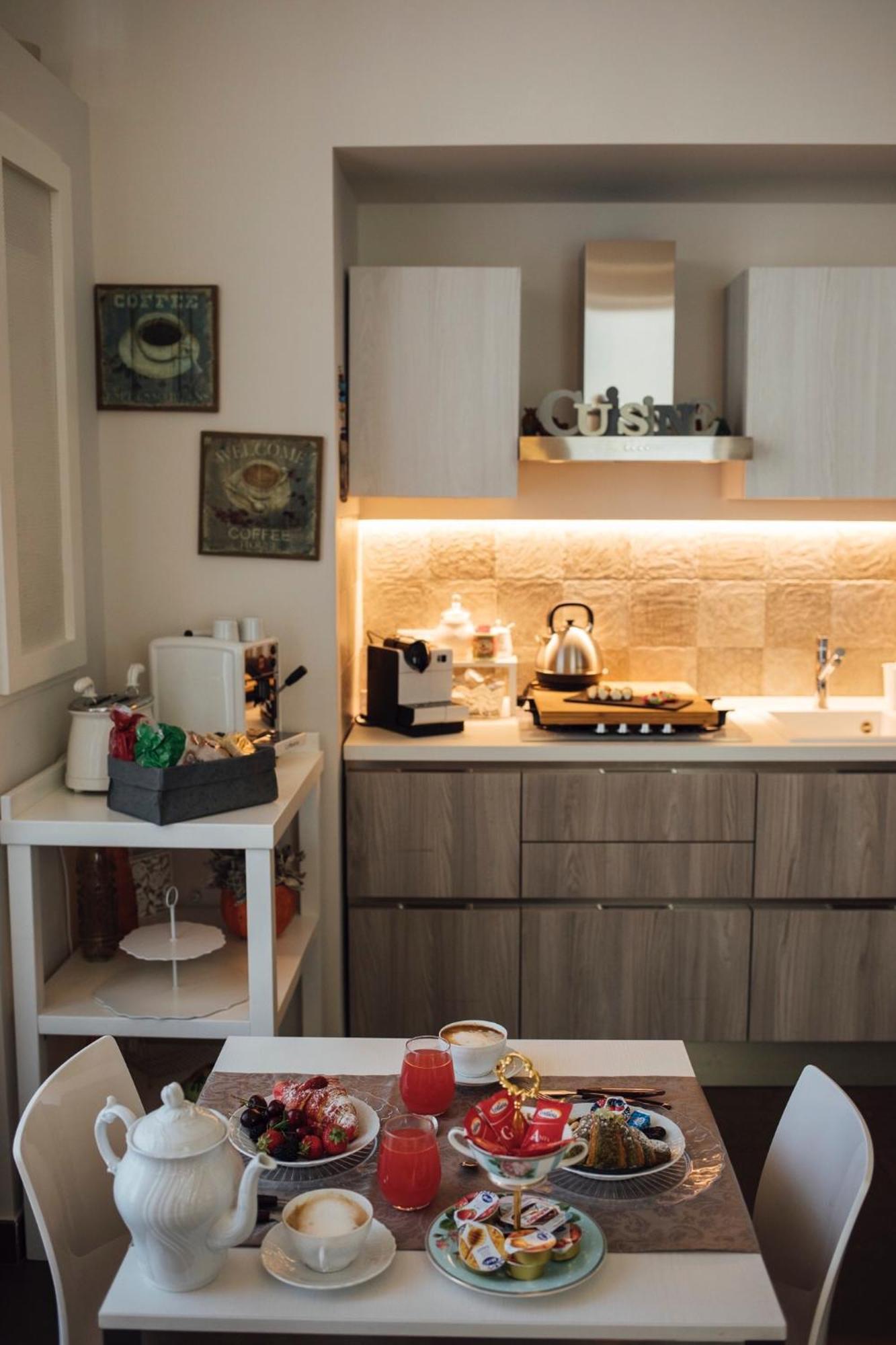 Gran Cancelliere Apartment With Parking Palermo Eksteriør billede